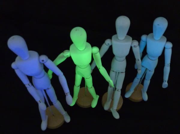 phosphorescent-varnish-03